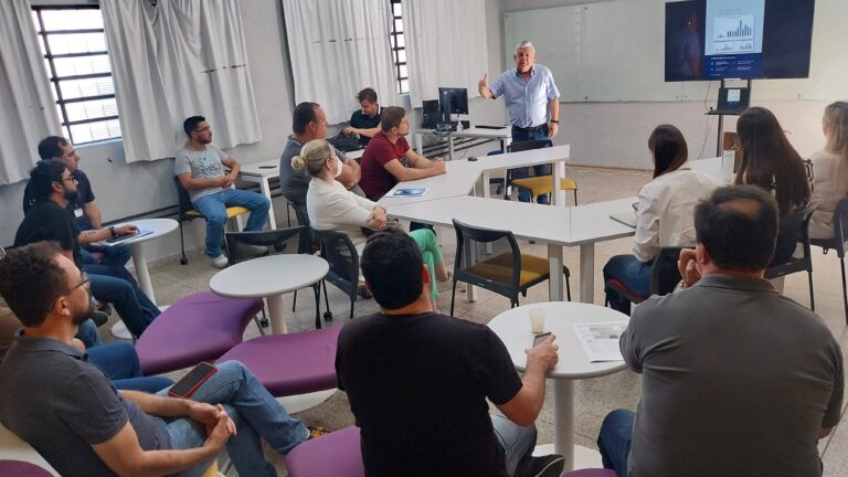 Semana de Planejamento e Aperfeiçoamento Pedagógico prepara volta às aulas na Fatec Adamantina