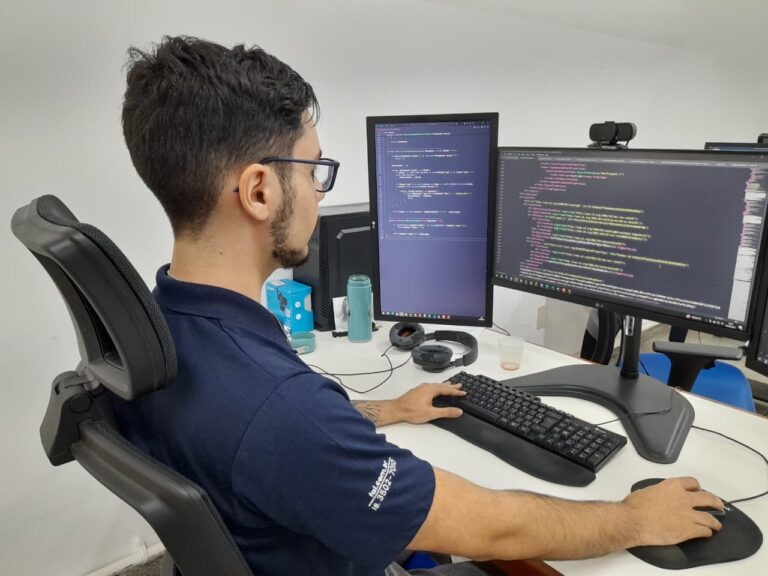 Equipe de TI da FAI inclui IA no atendimento automatizado via aplicativo de mensagens