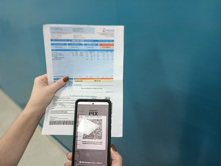 Mais da metade dos clientes da Energisa pagam a conta de luz pelo Pix