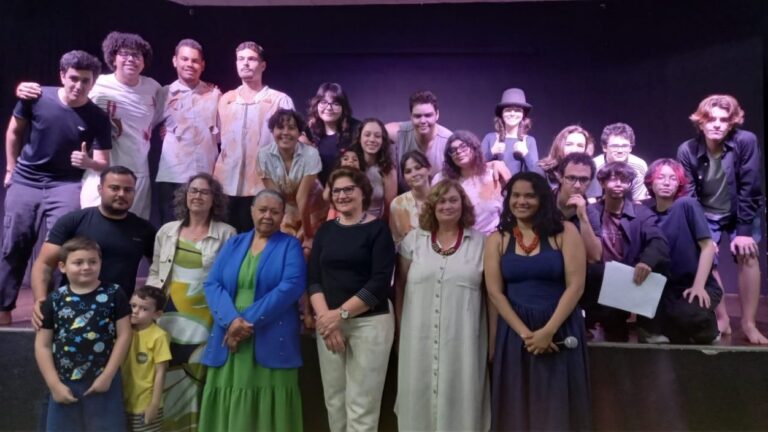 Teatro dá vida a autores regionais na 4ª Amostra de Cenas Curtas em Adamantina