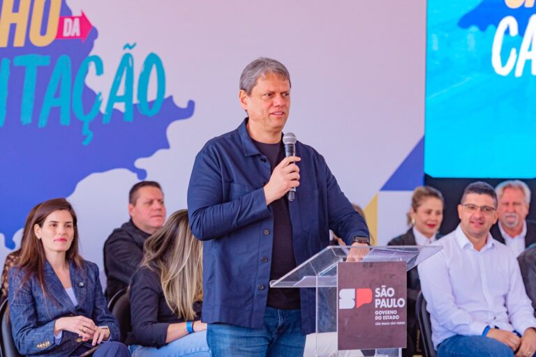 Tarcísio de Freitas participa da formatura do programa Caminho da Capacitação neste sábado em Lucélia