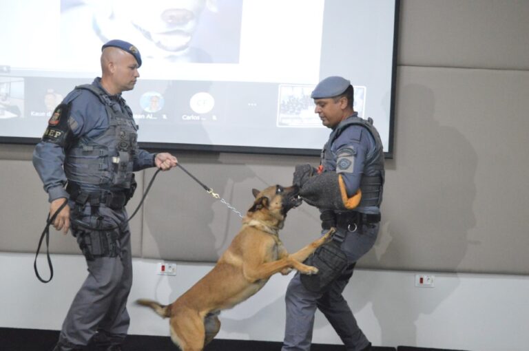 Com apoio do Baep, Energisa treina leituristas para prevenir ataques de cães nas ruas