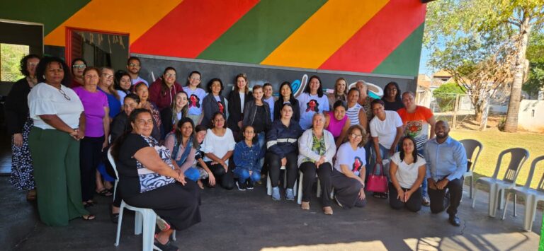 Casa Afro recebe último encontro do Projeto Soul Feminina antes do lançamento do livro coletivo “Vozes que Transformam”