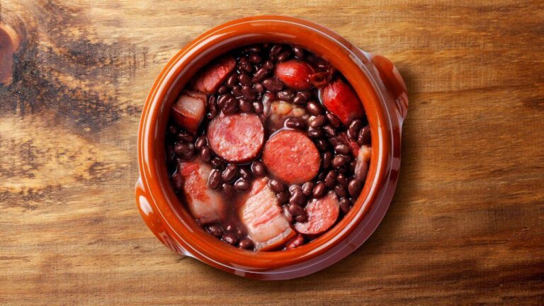 Feijoada Beneficente do Rotary Club de Adamantina será realizada no dia 26