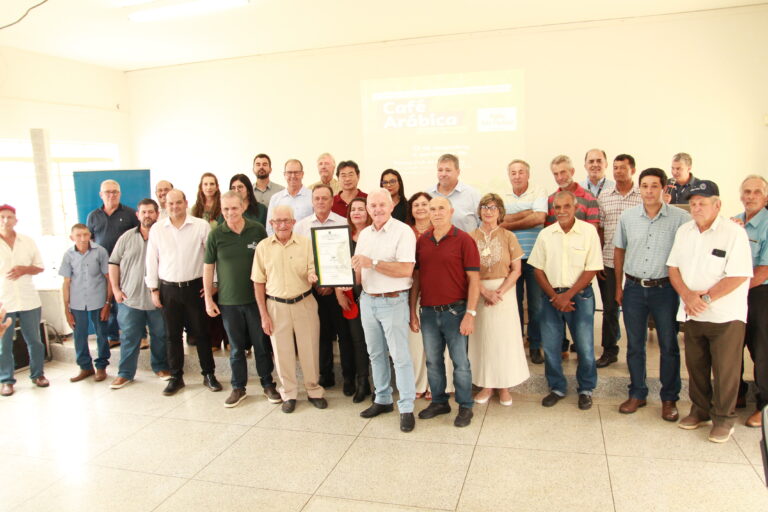 Cerimônia celebra a conquista da Indicação Geográfica do Café Arábica da Nova Alta Paulista