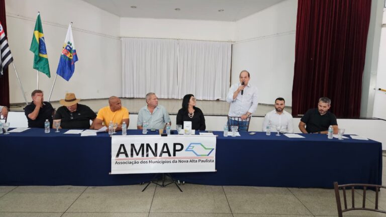 Prefeito de Tupi Paulista é eleito presidente da AMNAP para o mandato de 2026