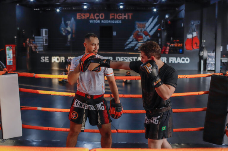 VOX: golpes e adrenalina