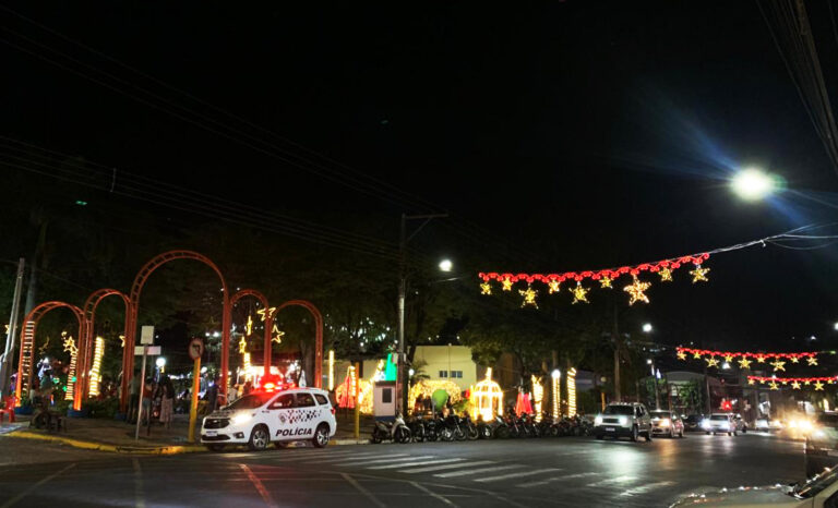 Inscrições para o Concurso Natal Mágico 2025 começam nesta terça, em Adamantina