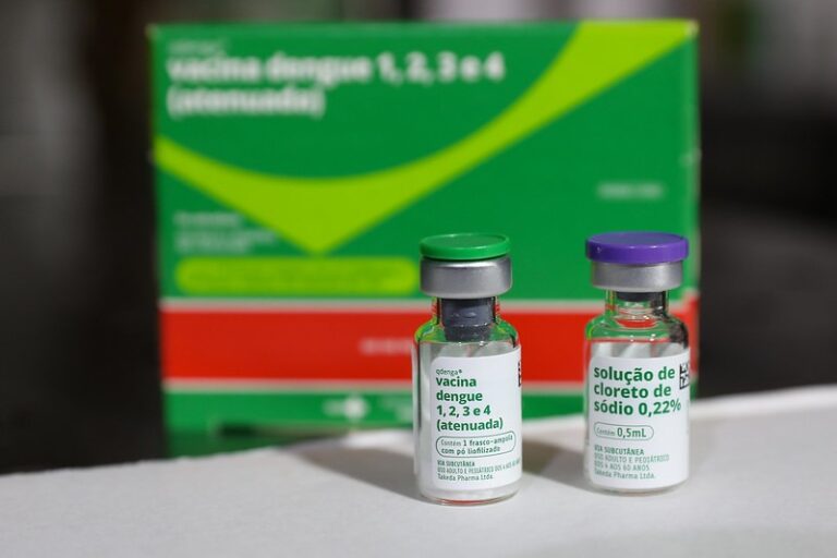 Vacina contra a dengue começa a ser aplicada nesta segunda, em Adamantina