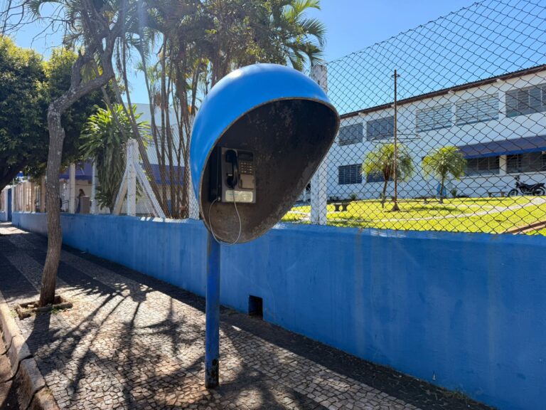 Adamantina tem 37 orelhões que começarão a ser retirados a partir deste mês