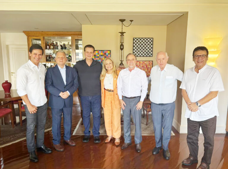 Bragato oficializa ida ao PSD e reforça cenário político regional; Cardim comenta filiação