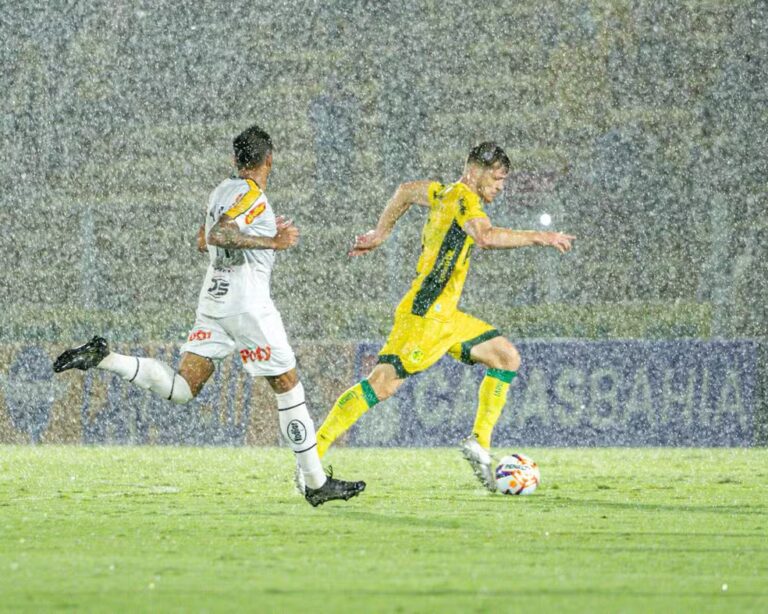 Chuva suspende jogo do líder e clássico agita a 6ª rodada do Paulistão