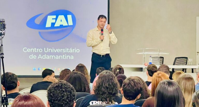 Calouros iniciam trajetória universitária com recepção especial na FAI