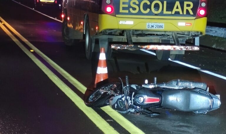 Motociclista morre após sequência de colisões na SP-294 em Flórida Paulista