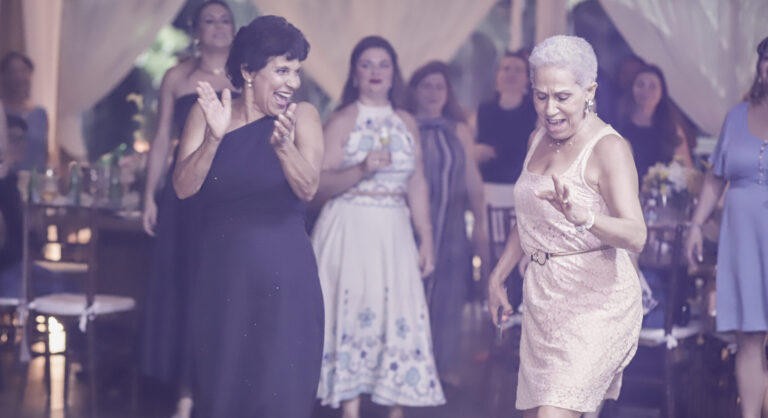 Jantar da Mulher da Arca reúne centenas em Adamantina; confira a galeria de fotos