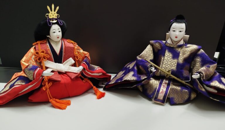 Museu de Adamantina recebe exposição sobre tradicional festival japonês Hina Matsuri