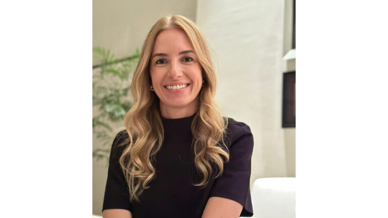 Egressa de Direito da FAI e atual docente ingressa em mestrado sobre Direito e era digital no Univem