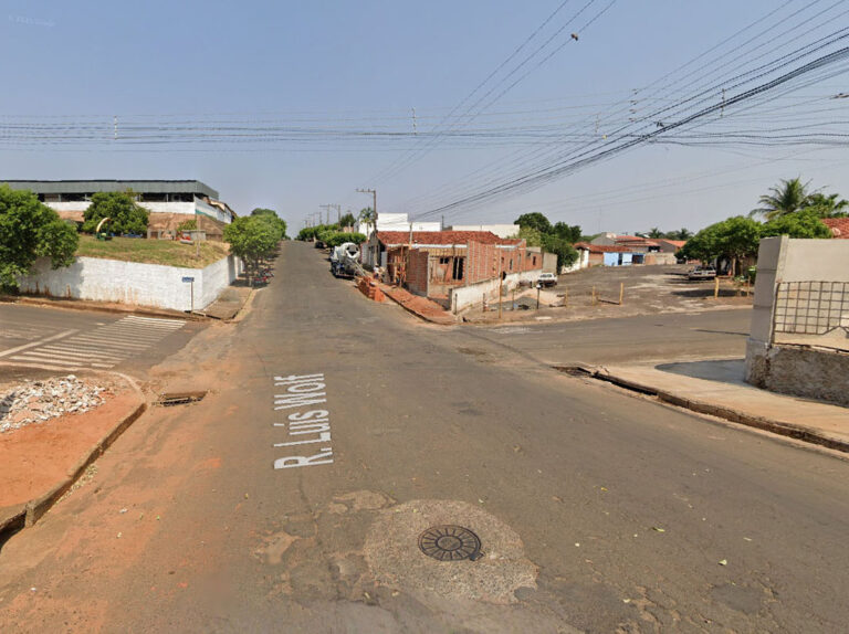Motociclista de 58 anos morre após colisão com carro em cruzamento de Rinópolis