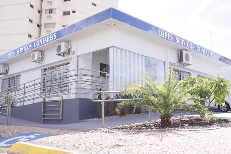 Lopes Serviços Contábeis celebra 30 anos com nova sede