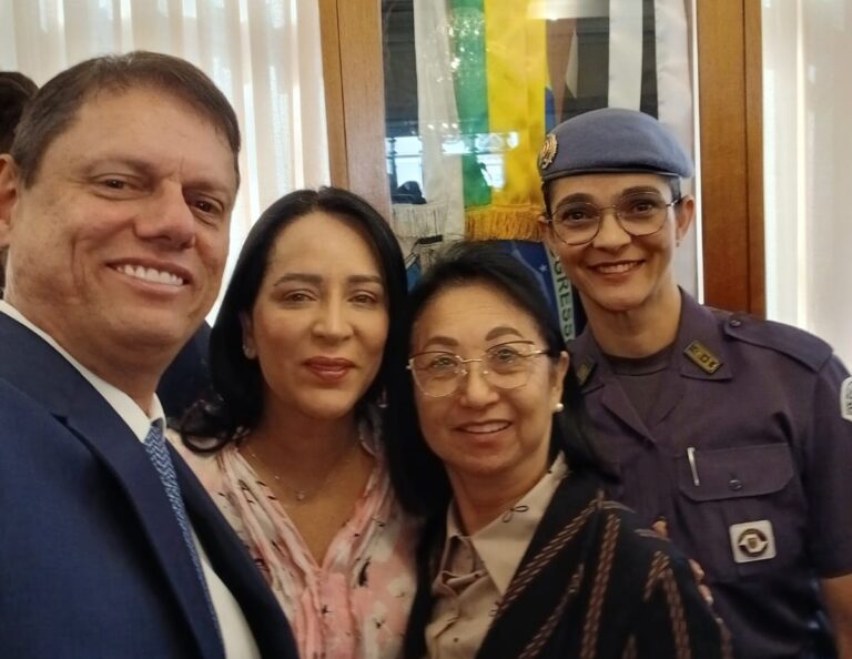 Parapuã participa de lançamento de programa estadual de proteção à mulher