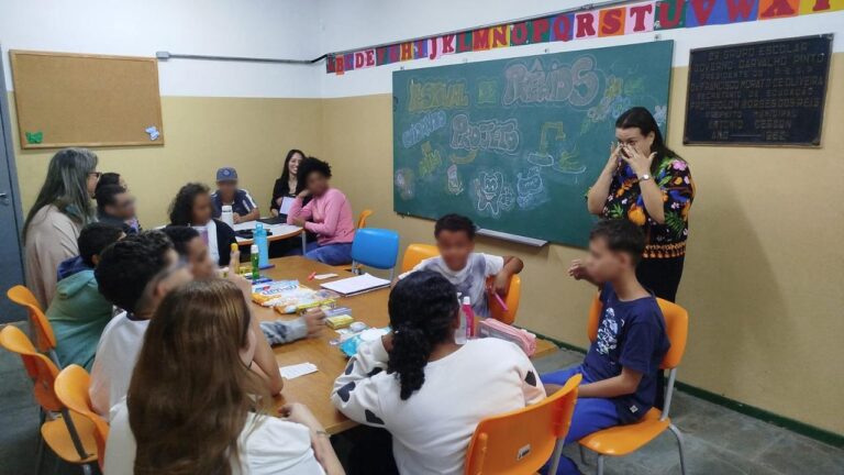 Projeto “Cuidando de Mim” promove higiene e autonomia na Sala de Recursos da Escola Estadual Helen Keller