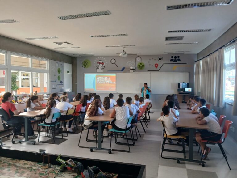 Em Osvaldo Cruz, equipes da Energisa visitam escola para falar sobre riscos de acidentes com eletricidade
